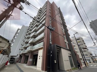 エムプラザ布施駅前参番館の物件外観写真